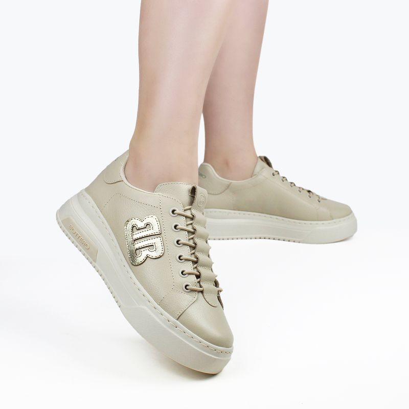 hover