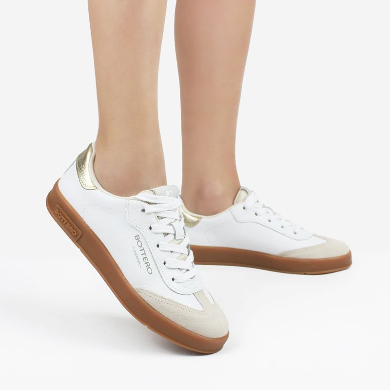 hover