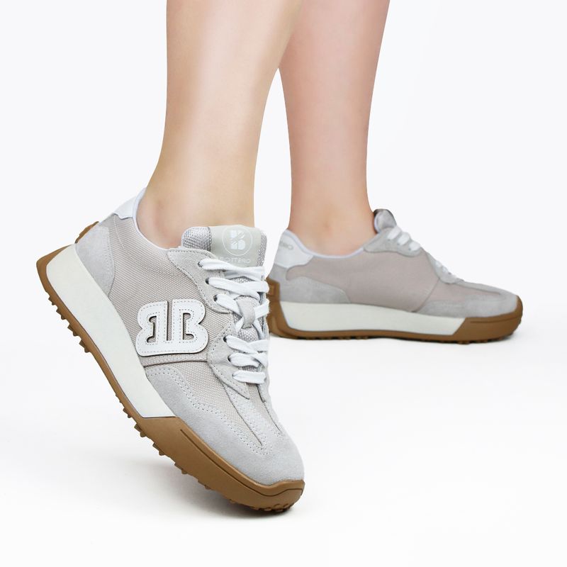 hover