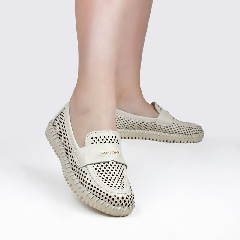 hover