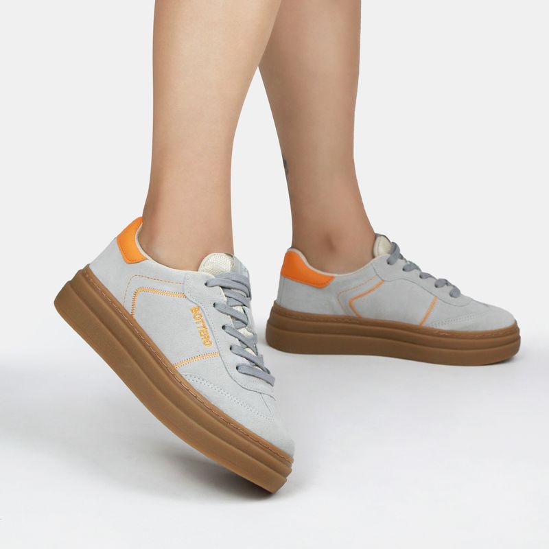 hover
