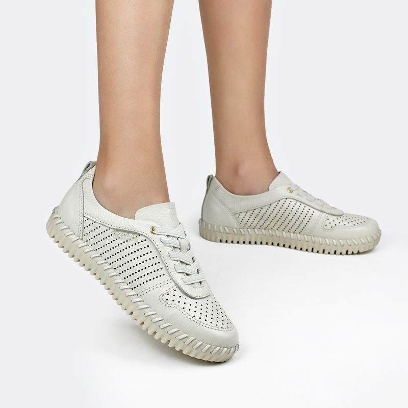 hover